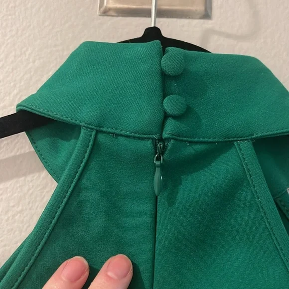 NWT superdown Tegan Wrap Mini Dress in Kelly Green - Picture 10 of 11